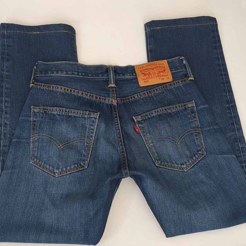 Levis 501 Japanese Made Button Fly Jean Sz 28